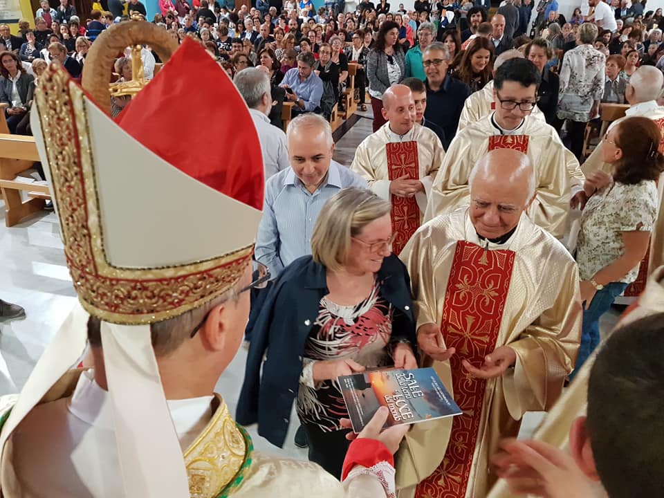 Presentazione della Lettera Pastorale “Sale della Terra e Luce del Mondo“ nel corso dell’Assemblea Ecclesiale Diocesana