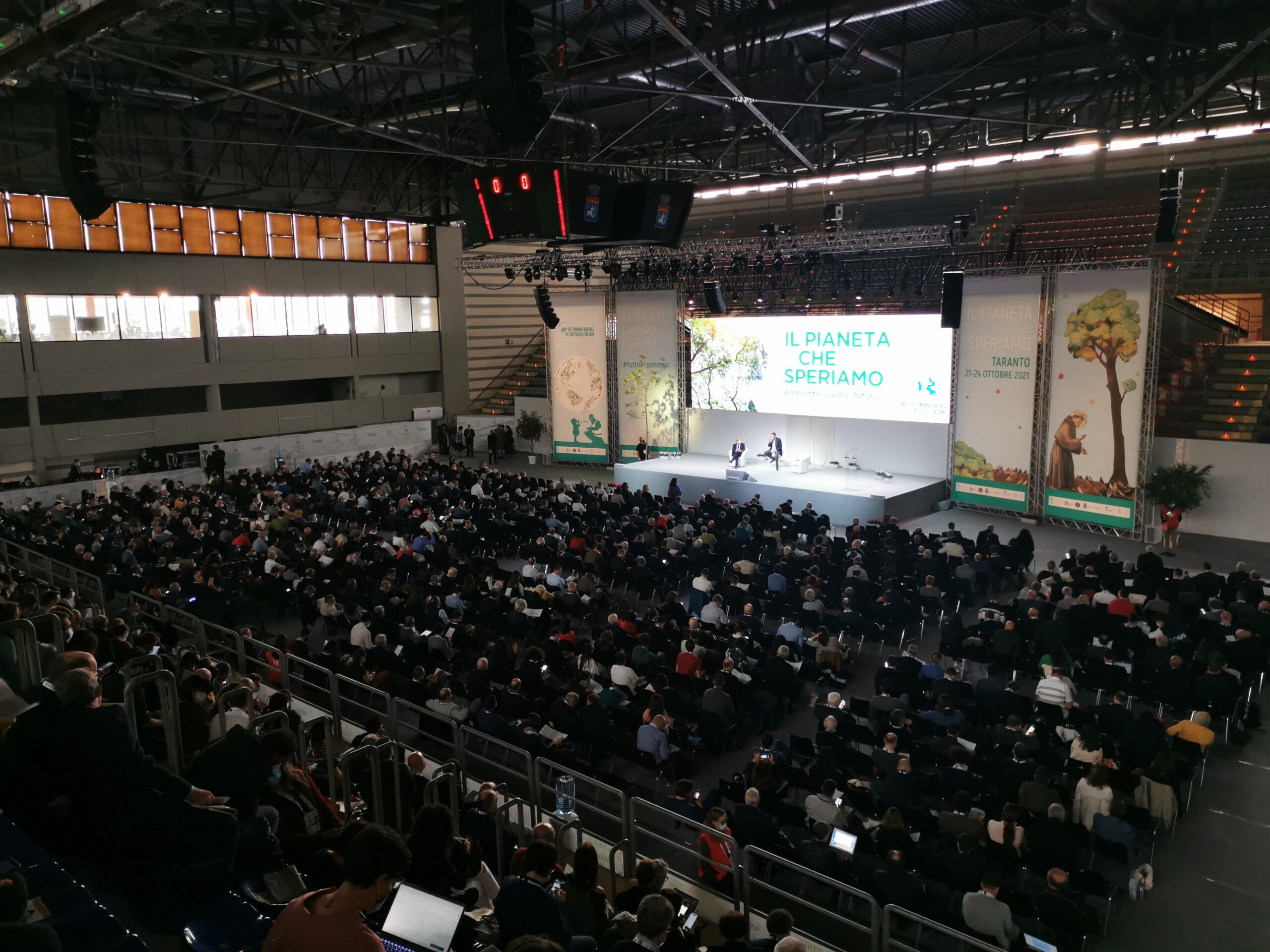 TARANTO – 49° Settimana sociale dei cattolici italiani. Presente una delegazione della Diocesi di Patti